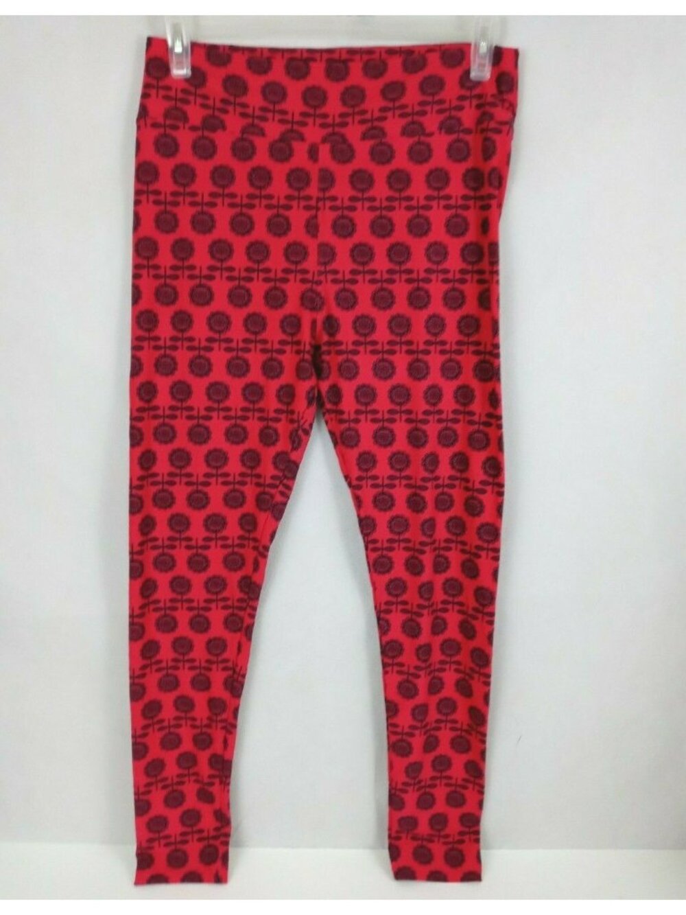 New LuLaRoe Tall & Curvy Leggings Red With Daisies Design